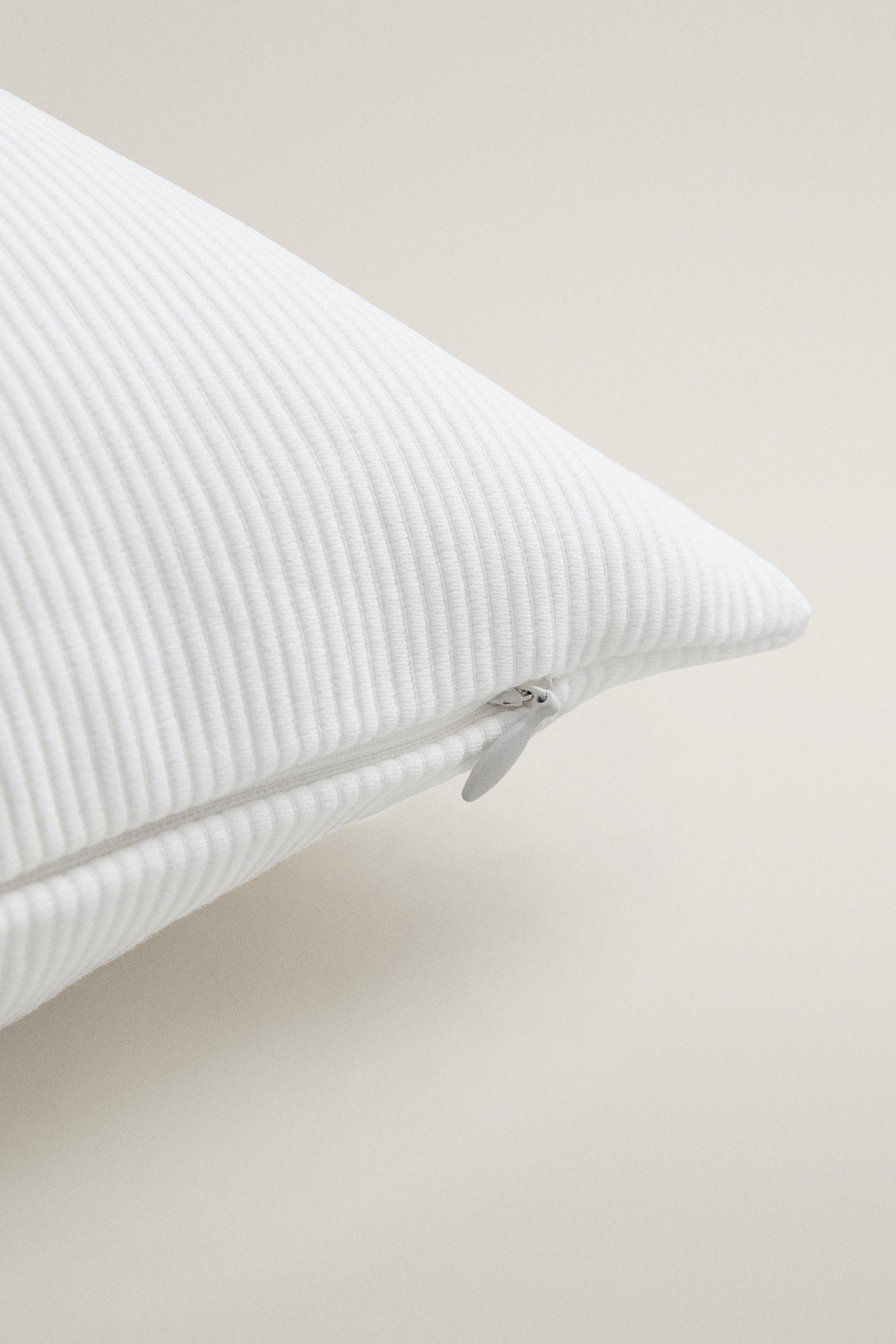 STRIPED THROW PILLOW COVER
